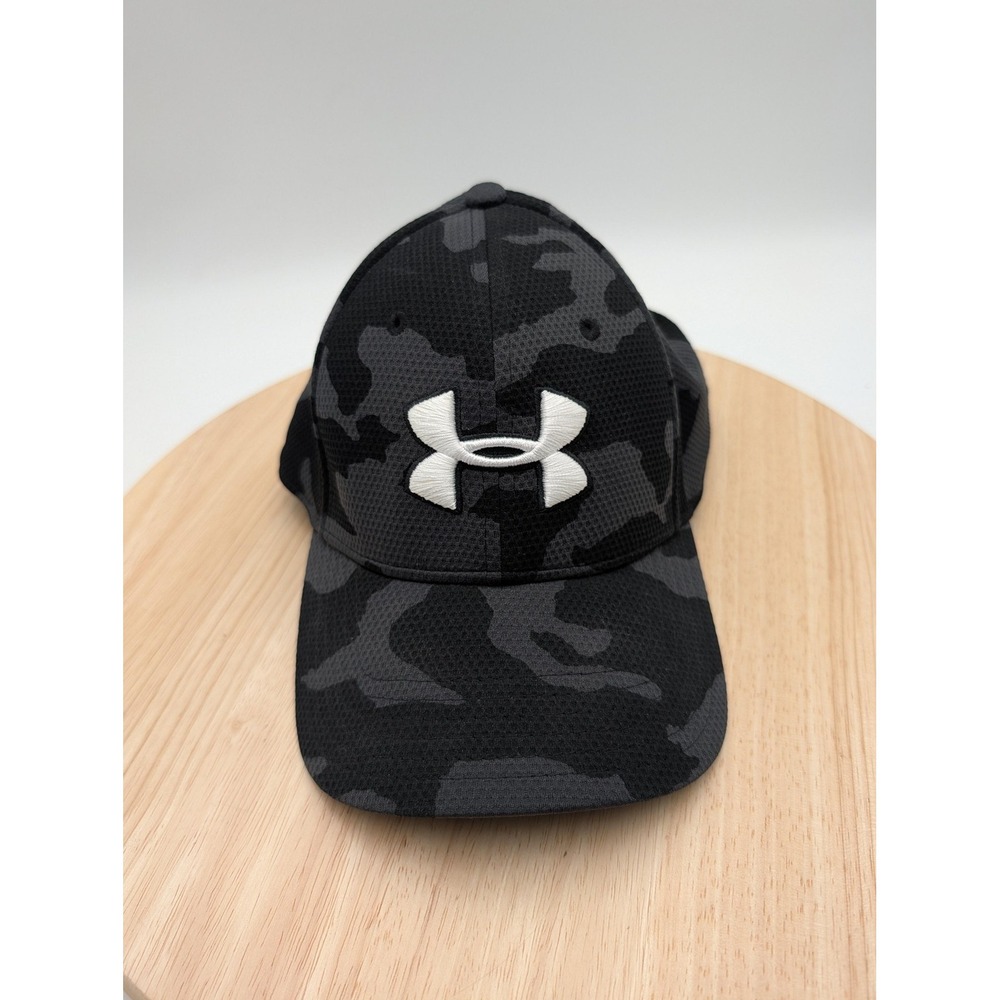 Under Armour Hat Cap Fitted Mens L/XL Black Camo Blitzing Classic Fit Baseball